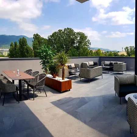 Ξενοδοχείο Royal Putnik 4*